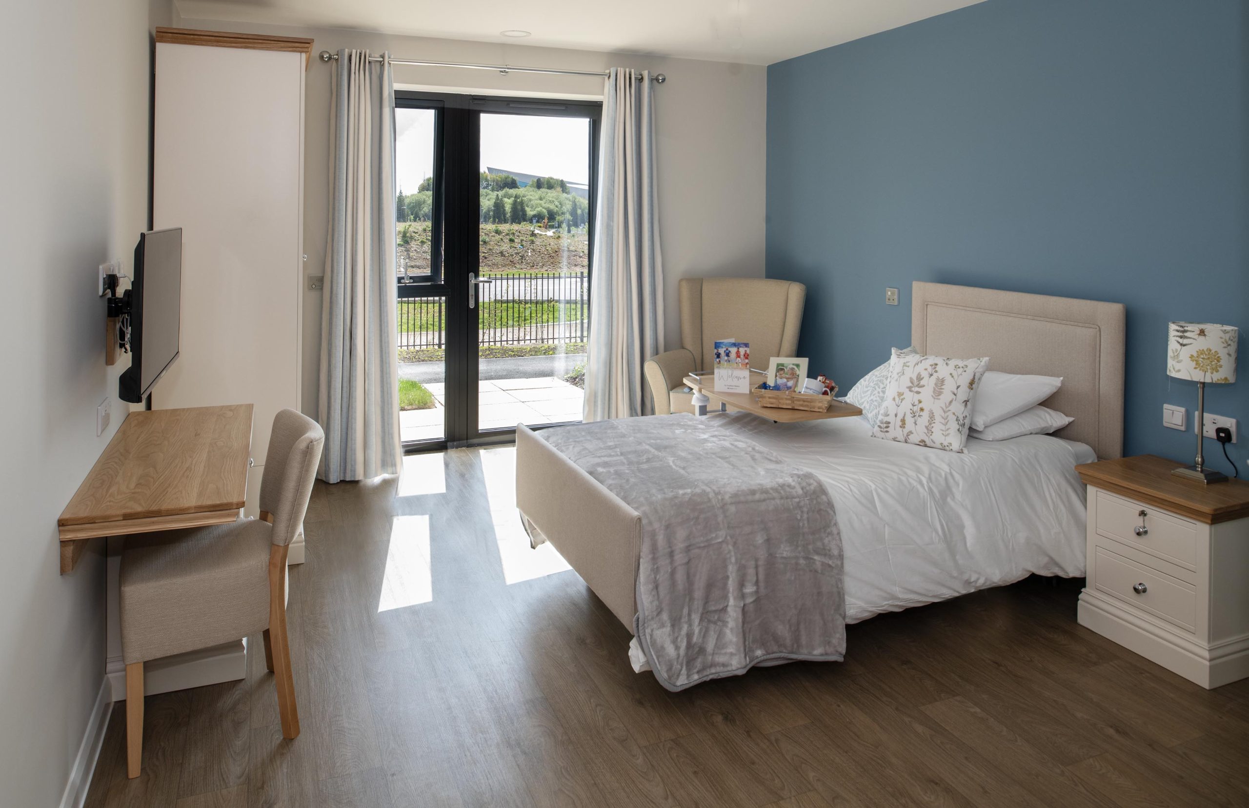 Spacious en-suite bedroom at Trafford Waters